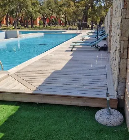 T2 4 Personnes De Vacances Avec 3 Piscines Les Hameaux De Saint Cyprien De Porto-vecchio 르씨