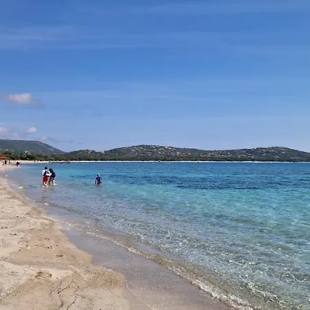 T2 4 Personnes De Vacances Avec 3 Piscines Les Hameaux De Saint Cyprien De Porto-vecchio Lecci