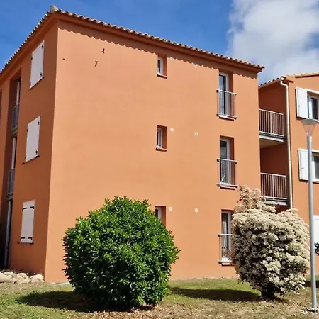 Lägenhetshotell T2 4 Personnes De Vacances Avec 3 Piscines Les Hameaux De Saint Cyprien De Porto-vecchio