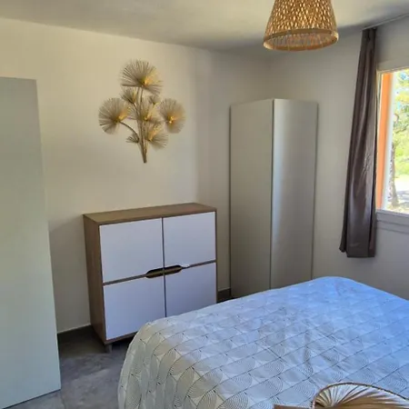 Lägenhetshotell T2 4 Personnes De Vacances Avec 3 Piscines Les Hameaux De Saint Cyprien De Porto-vecchio